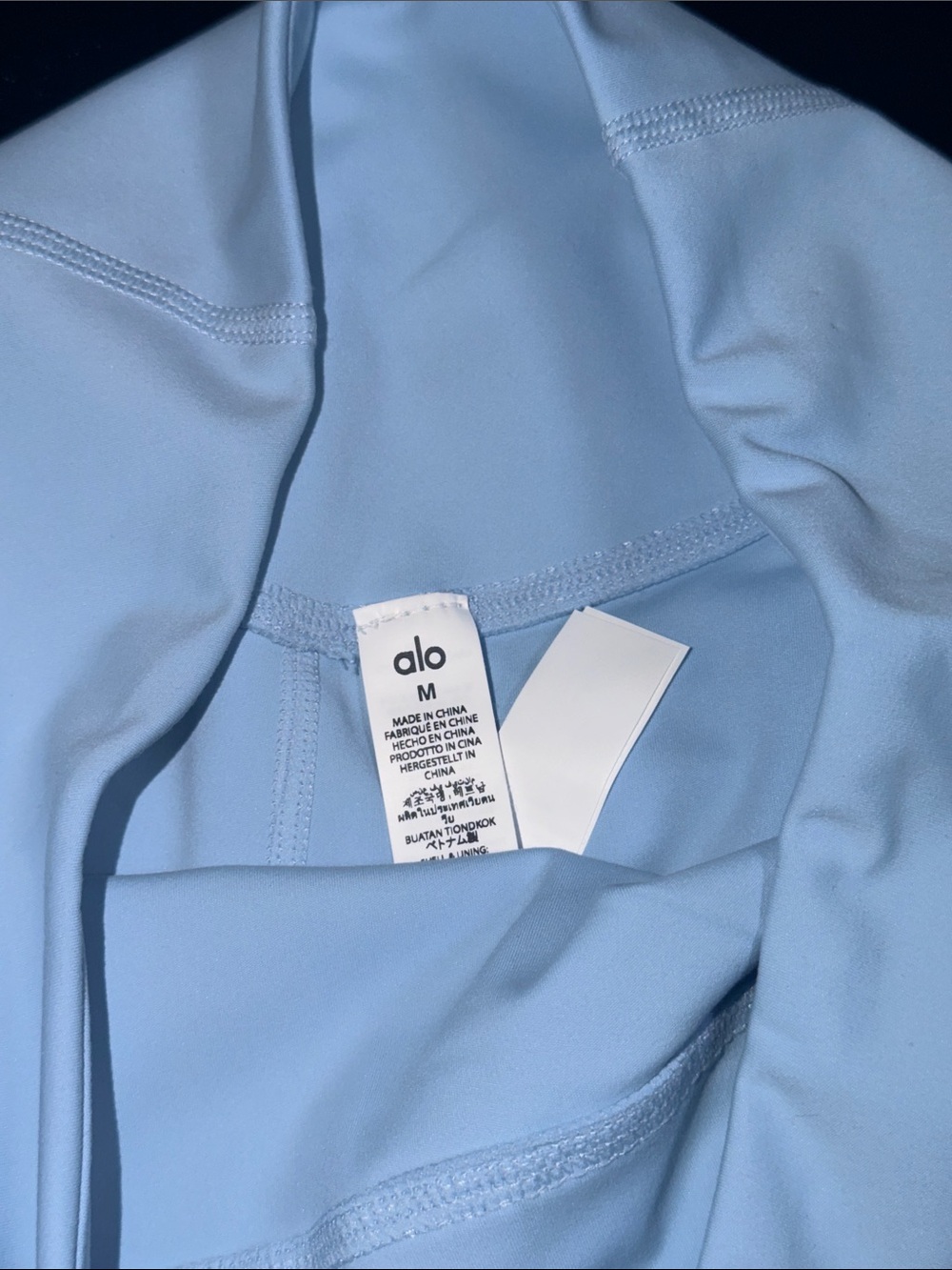 ALO Yoga Light Blue Cropped Tank and Bike Shorts Set - Picture 2 of 2